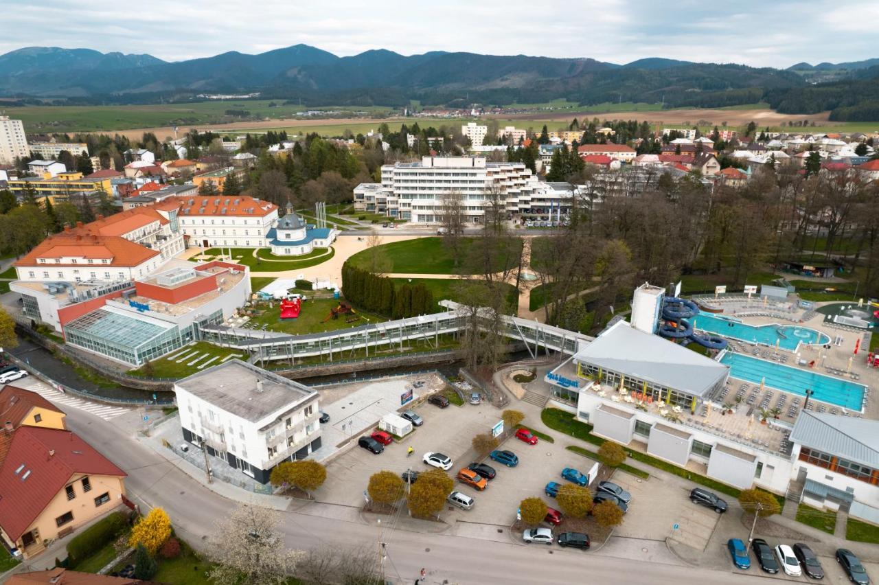 Ubytovanie Biely Dom Turčianske Teplice Екстериор снимка